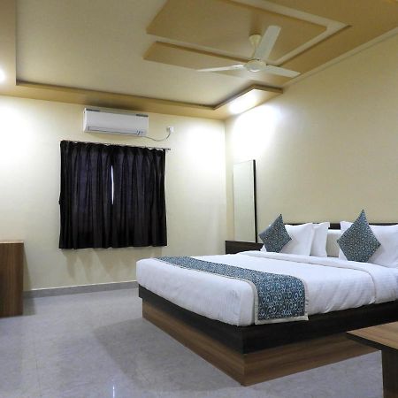 Hotel Somnath Daksh Somnāth Eksteriør billede